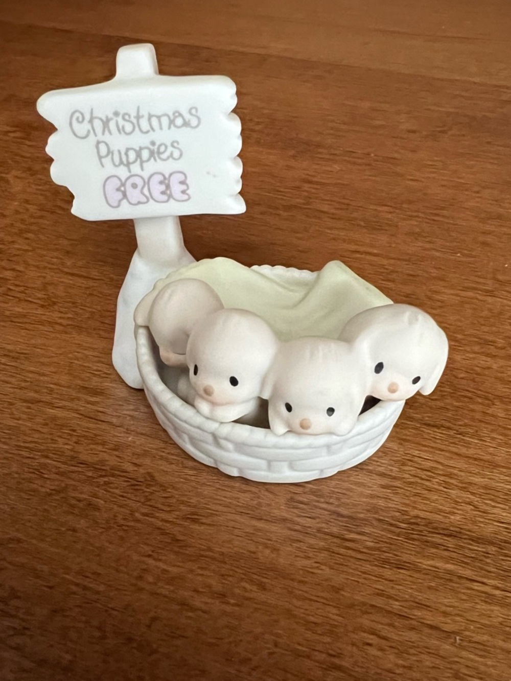Cute Encore 1994 Christmas Puppies Figurine, Christmas Puppies FREE